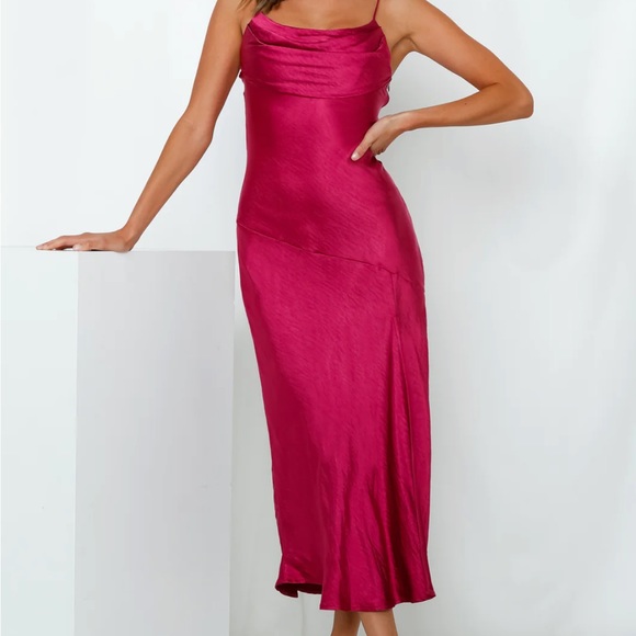 Hello molly wanted on the dance floor midi size small NWT never worn Fuchsia - Picture 3 of 12